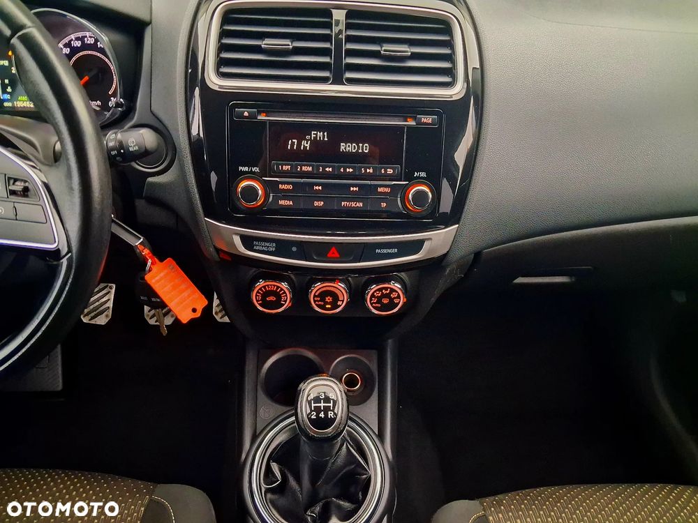 Mitsubishi ASX 1.6 Invite - 22
