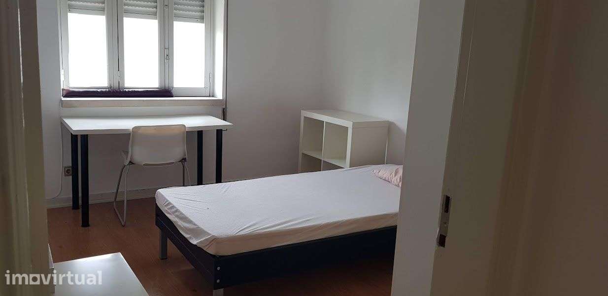 Quarto para estudante em Montes Claros, Celas - Grande imagem: 3/10