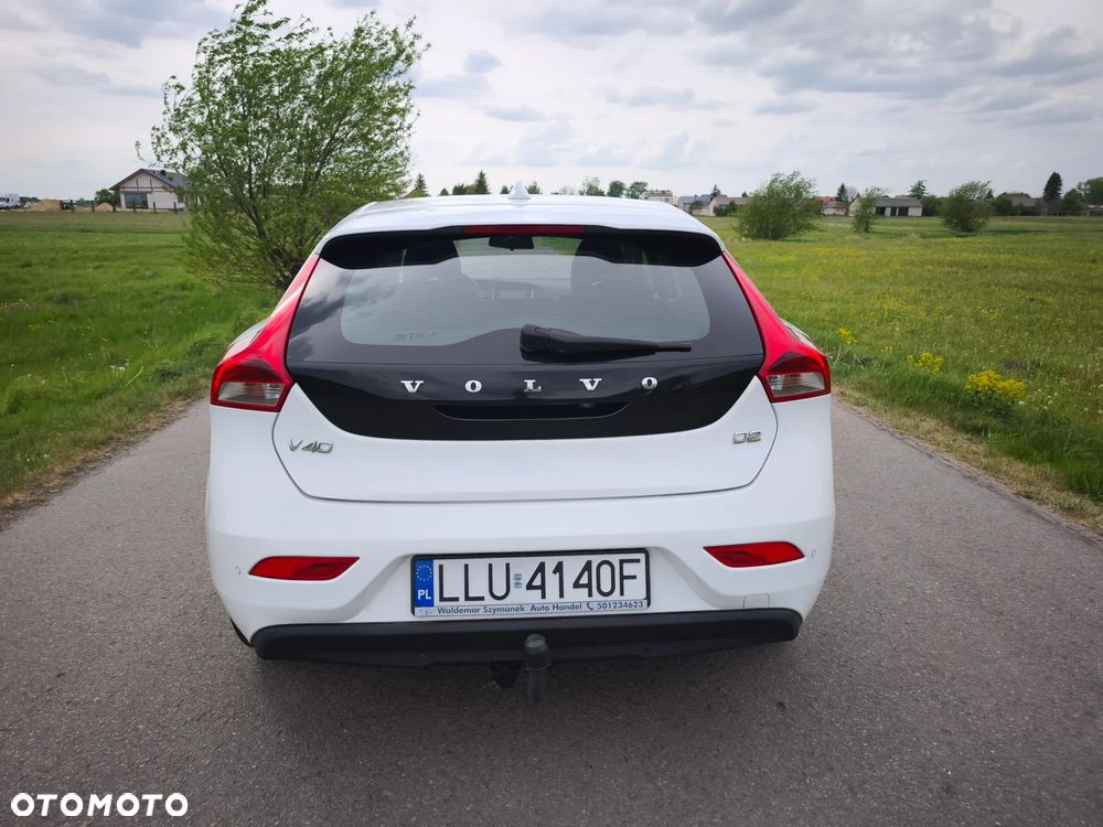 Volvo V40 D2 Momentum - 6