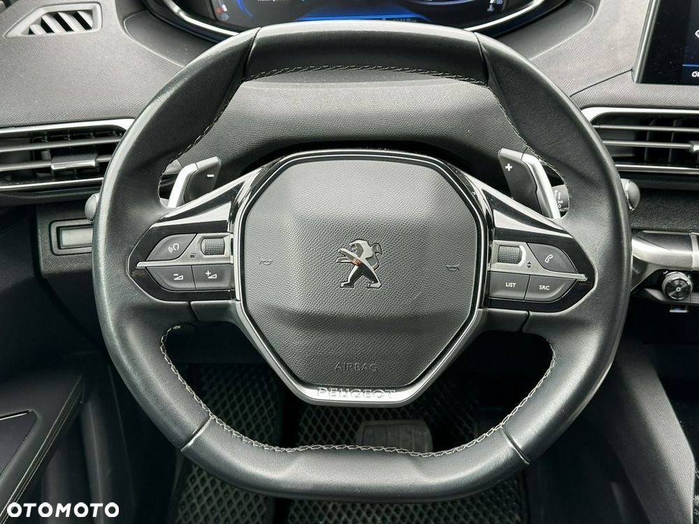 Peugeot 3008 1.2 PureTech Allure S&S EAT8 - 25