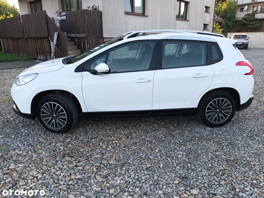 Peugeot 2008 1.2 VTi Allure - 9