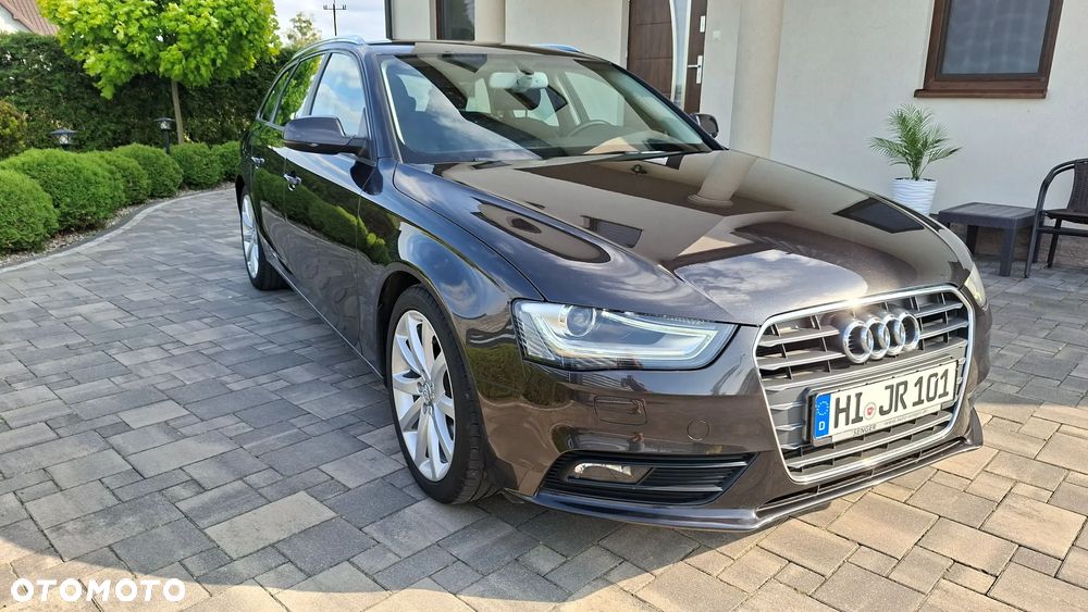 Audi A4 Avant - 1