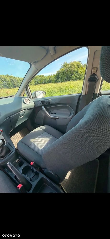 Ford Fiesta 1.4 TDCi Silver X - 6