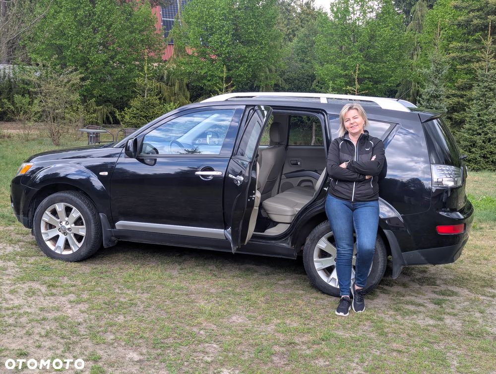 Mitsubishi Outlander 2.0 DID Instyle - 10