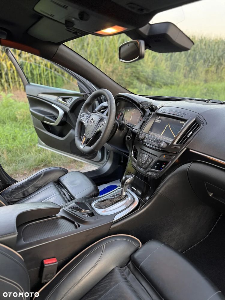 Opel Insignia 2.0 CDTI Cosmo 4x4 - 24