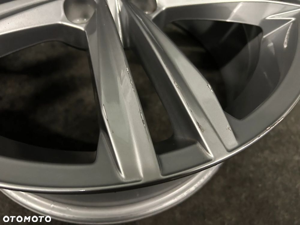 Alufelga VW Golf 7 R-Line 17 cali 5x112 1szt. 5G0601025DD - 5