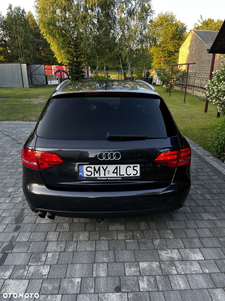 Audi A4 Avant 2.0 TDI - 11
