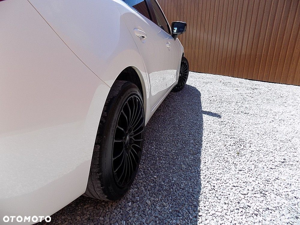 Mazda 3 SKYACTIV-G 120 Sports-Line - 29