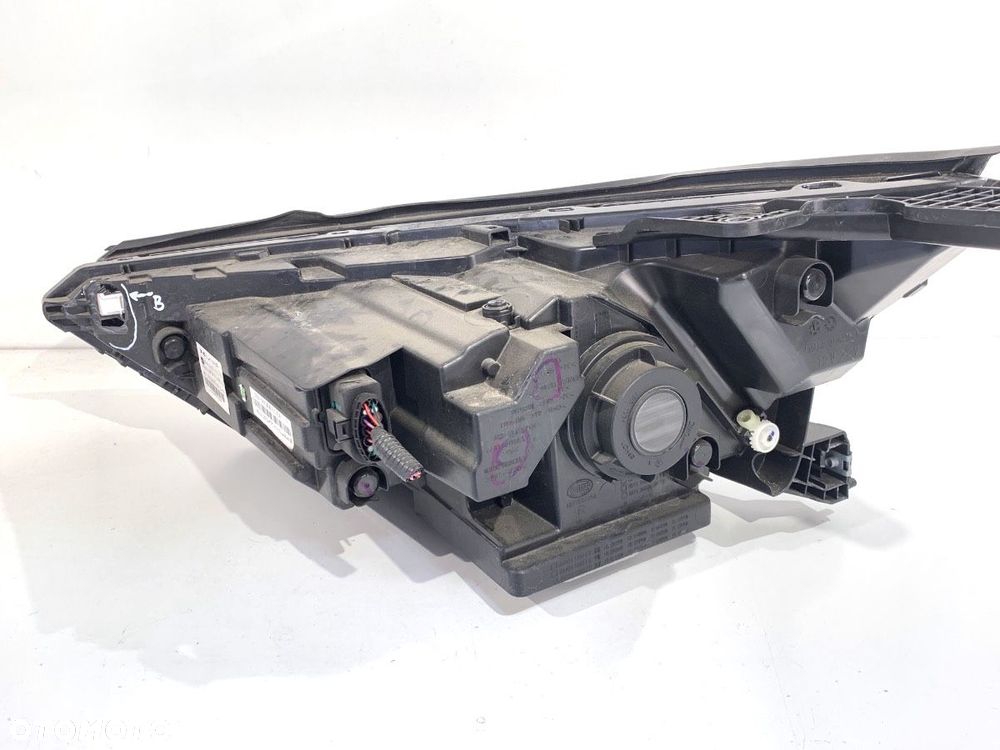REFLEKTOR PRAWY PRZÓD LED  BAIC X75 2020 - DCT 138 kW [188 KM] XA00118815 - 7