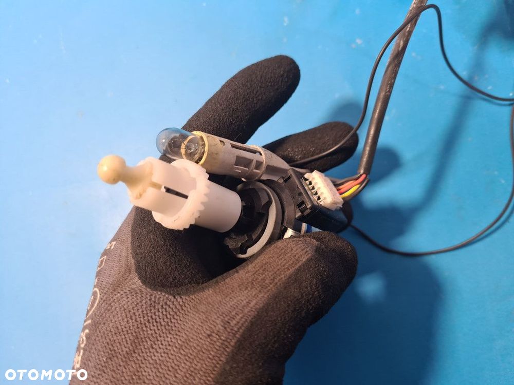 VW PASSAT B6 REFLEKTOR LEWY BI XENON SOCZEWKA - 7