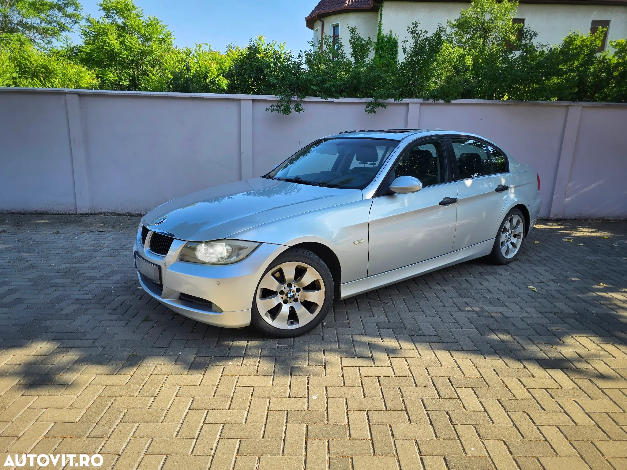 BMW Seria 3 320d - 3