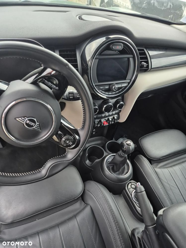 MINI Cooper - 8