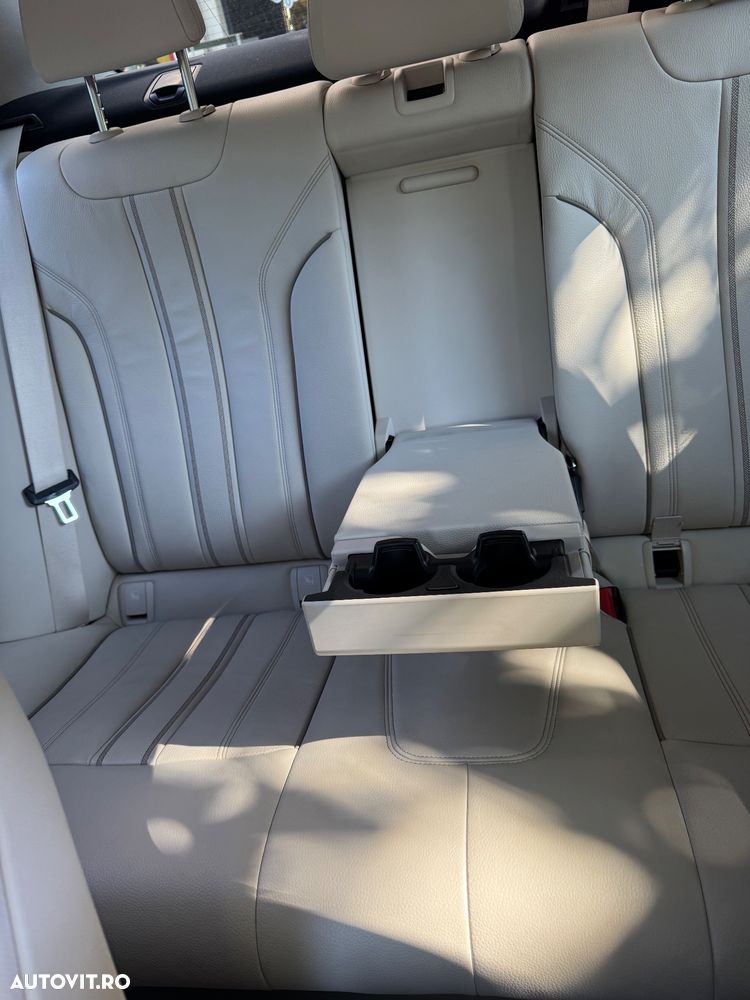 BMW Seria 5 520d Aut. Luxury Line - 3