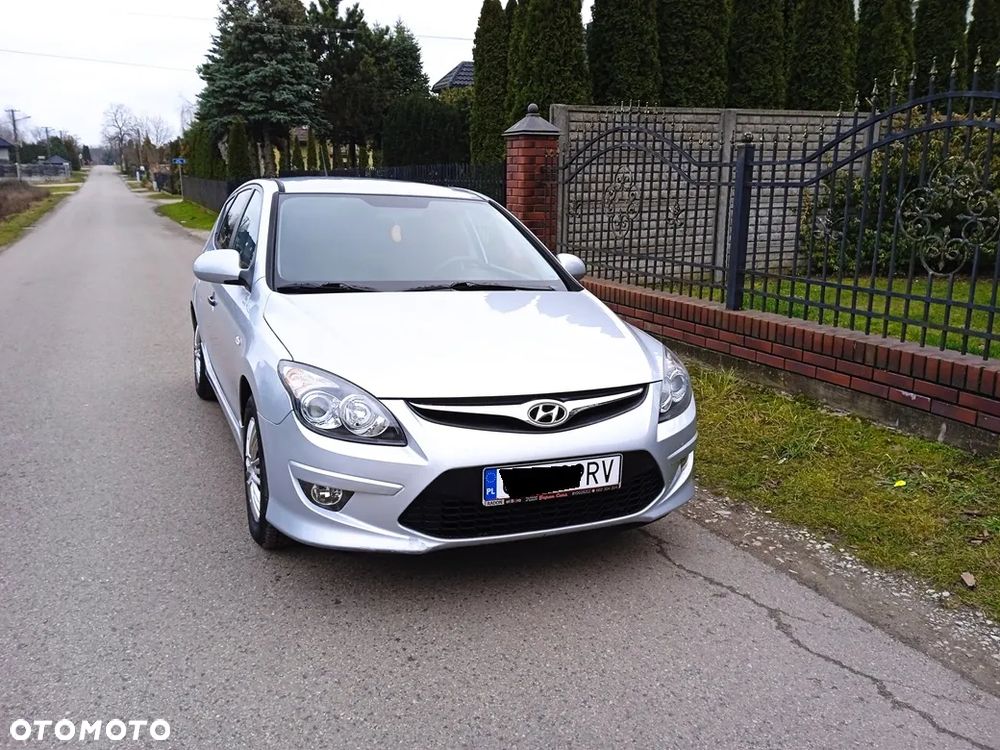 Hyundai i30 1.4 Classic + - 12