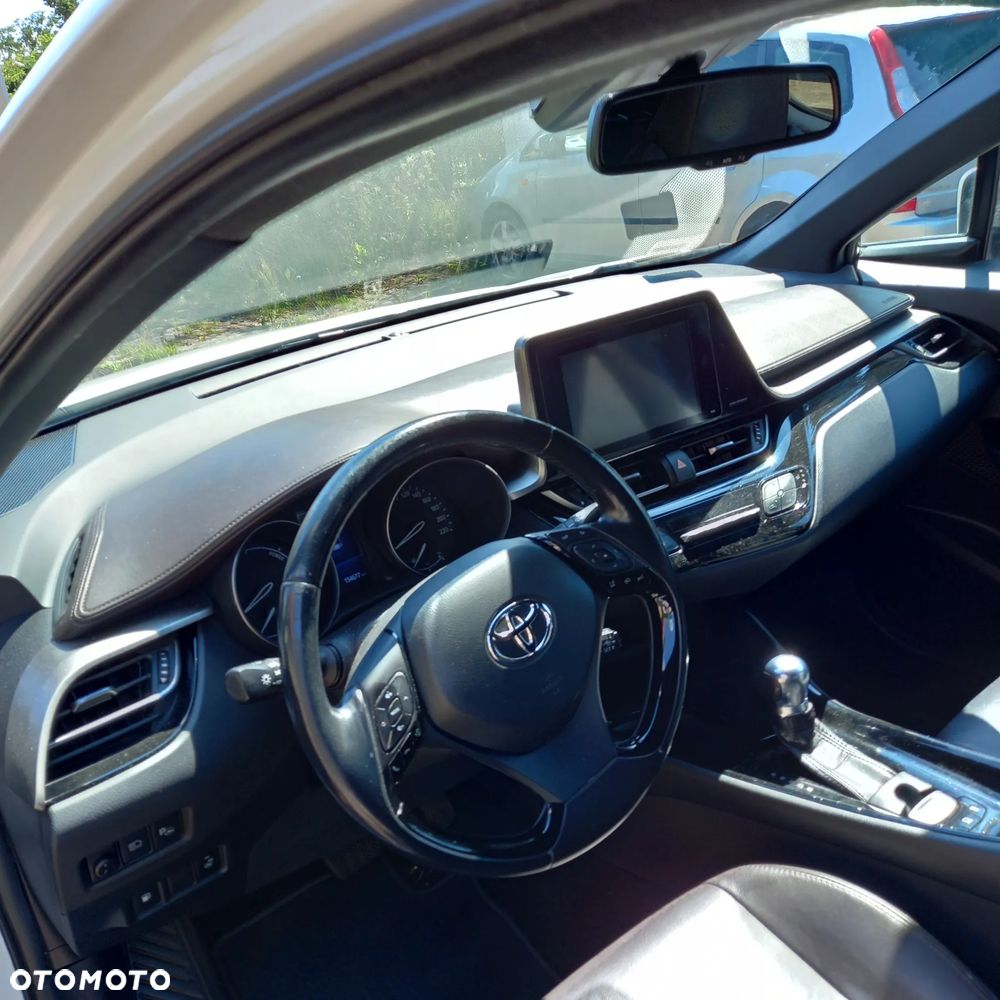 Toyota C-HR 1.8 Hybrid Prestige - 8