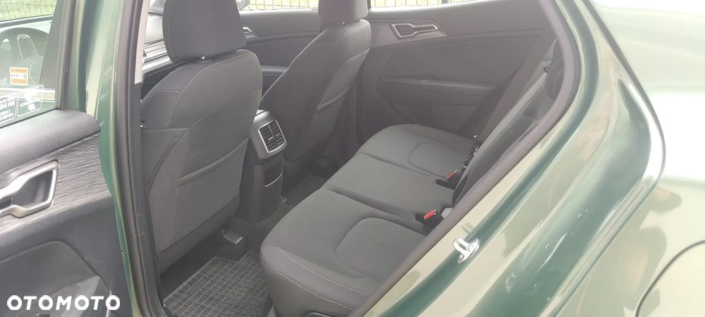 Kia Sportage 1.6 T-GDI M 2WD - 10