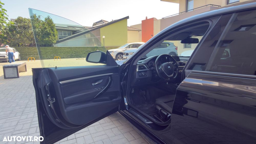 BMW Seria 3 320d Sport-Aut. Sport Line - 17