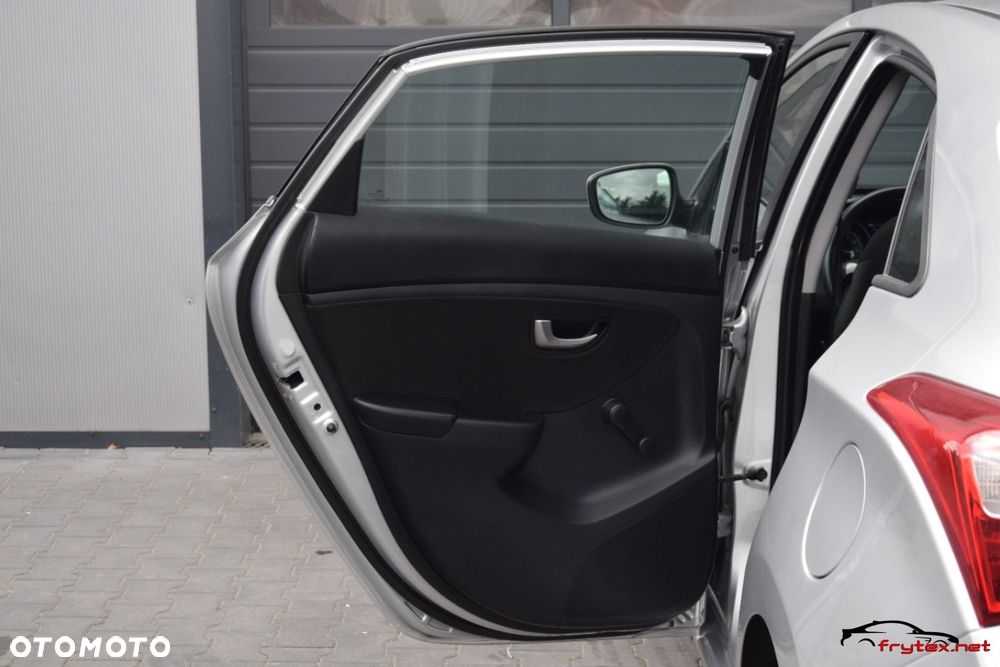 Hyundai i30 - 19