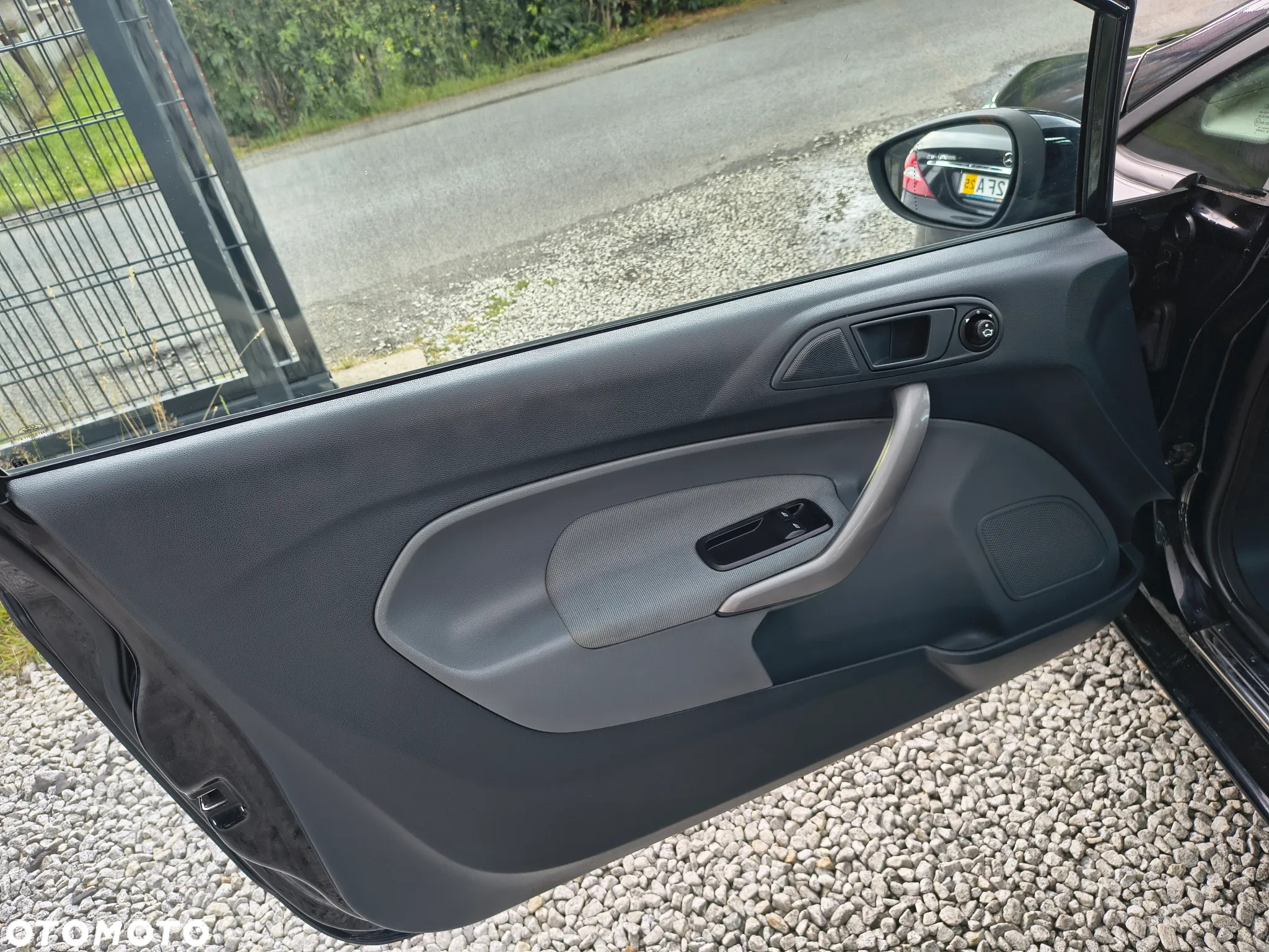 Ford Fiesta 1.25 Platinium X - 16