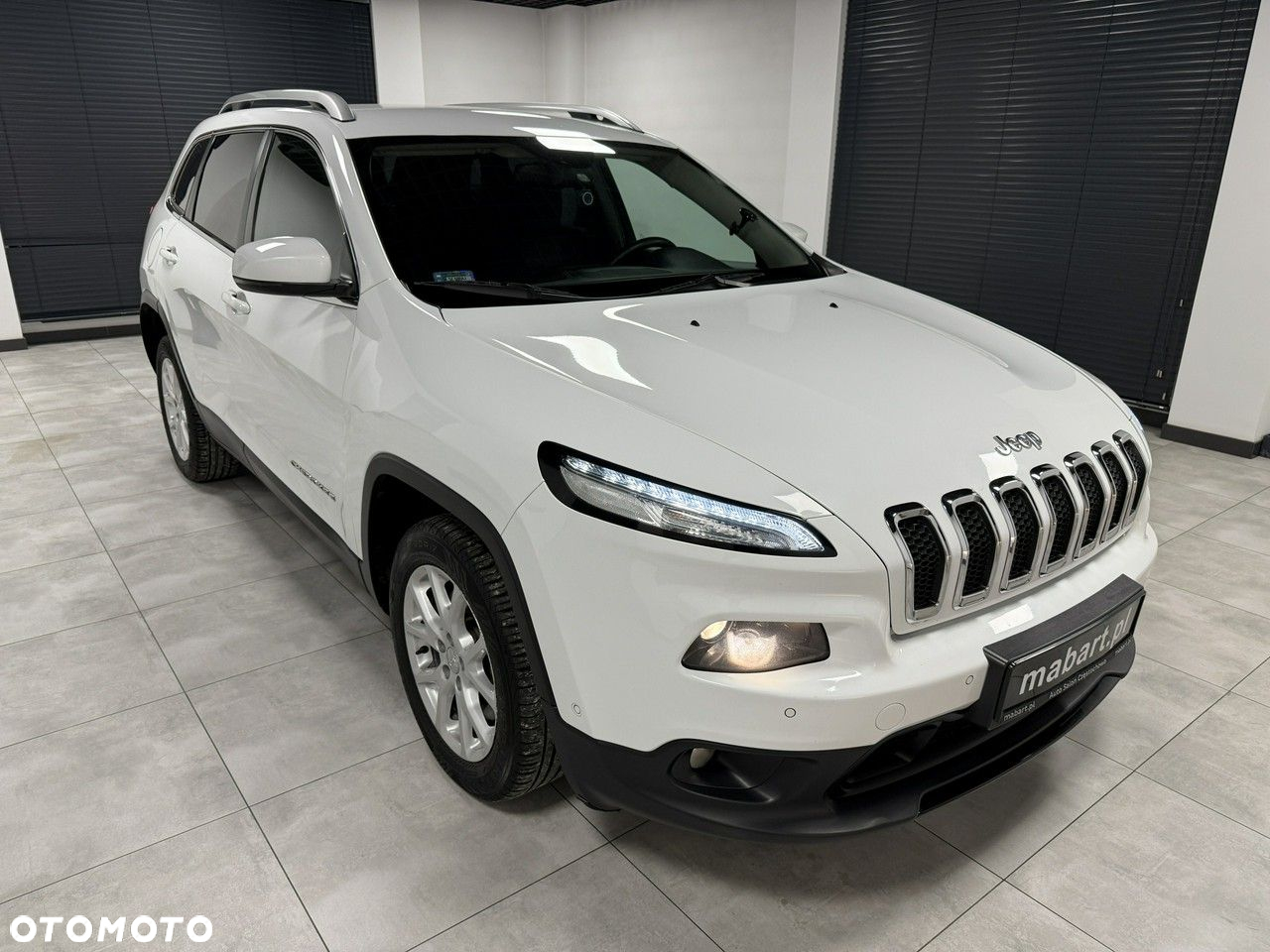 Jeep Cherokee 2.0 MJD 4x2 Longitude EU6 - 6