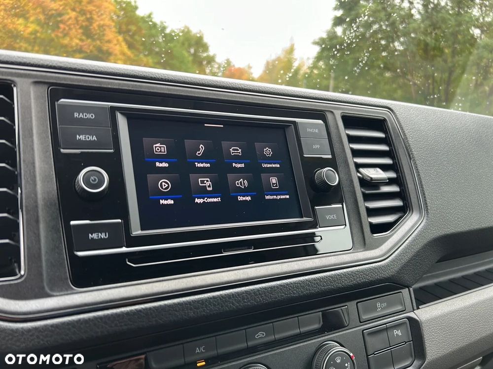 Volkswagen Crafter 35 Furgon L3H3, 2.0TDI 140KM, Wysoki dach, r.o. 3640 - 23