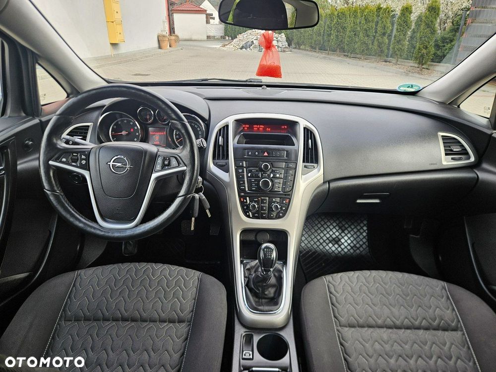 Opel Astra 1.4 Turbo Cosmo - 41