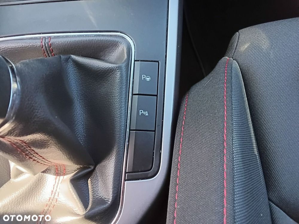 Seat Arona - 17