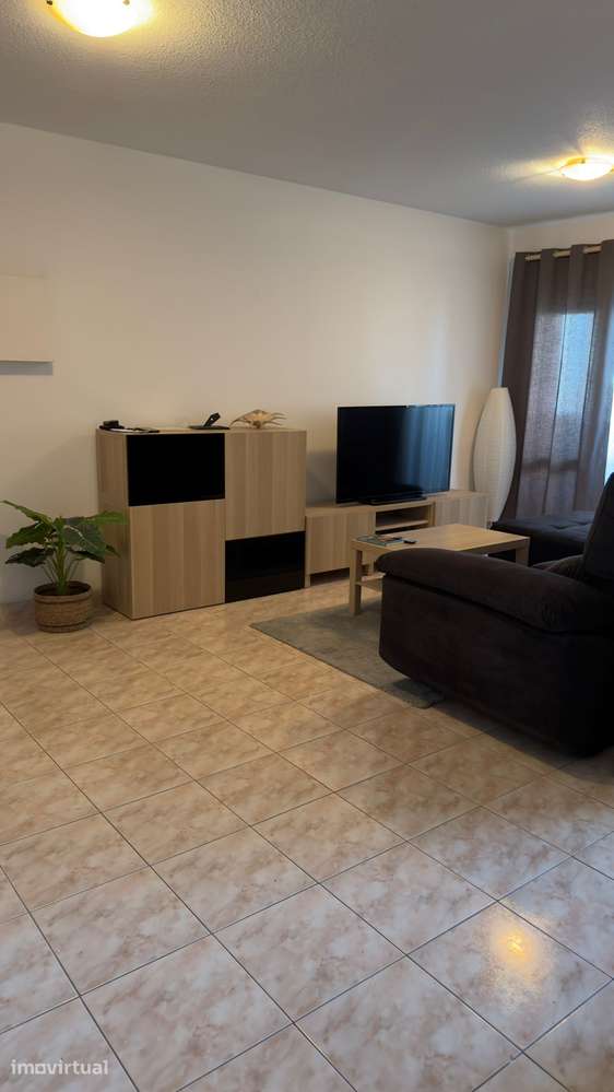 Apartamento T1 com 2 marquises - Grande imagem: 3/13