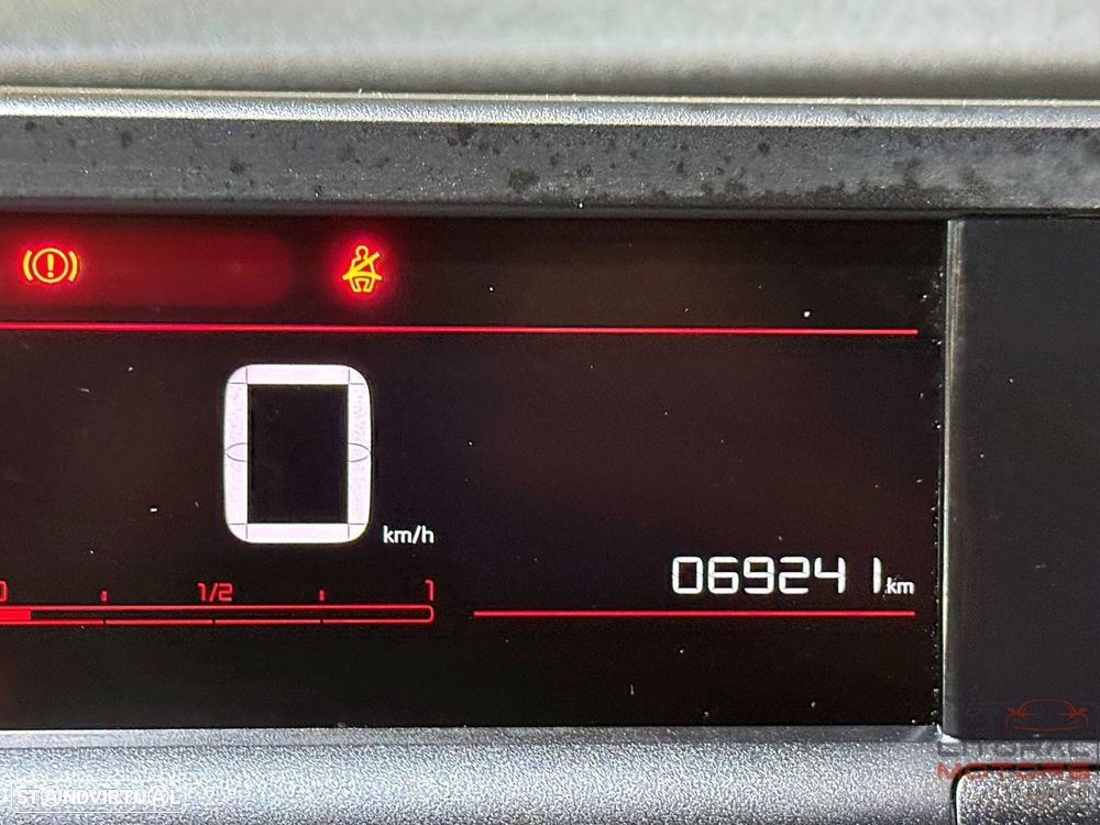 Citroën C4 Cactus 1.2 PureTech Feel Pack - 24