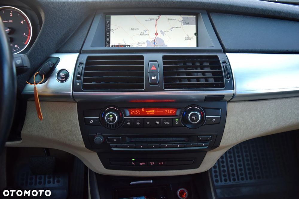 BMW X5 xDrive30d - 22