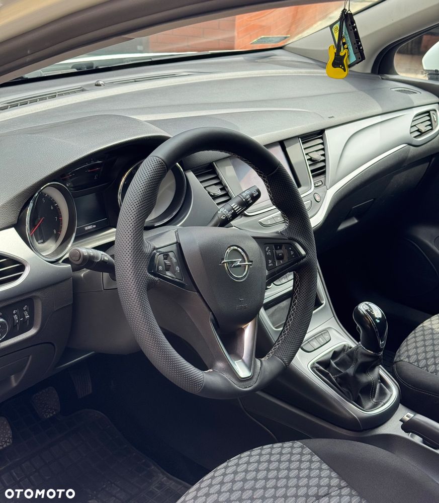 Opel Astra 1.2 T Edition S&S - 14