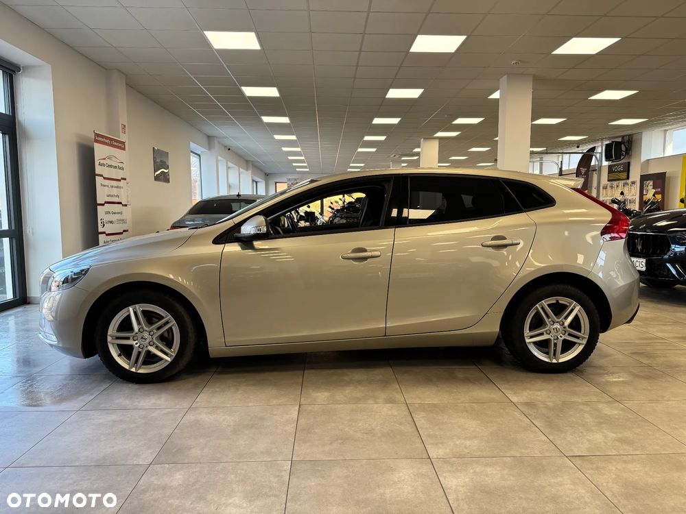 Volvo V40 T3 Drive-E Kinetic - 3