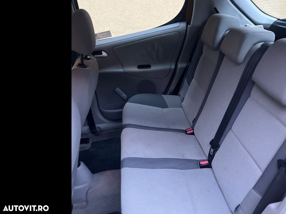 Peugeot 207 1.4 HDI FAP Active - 22