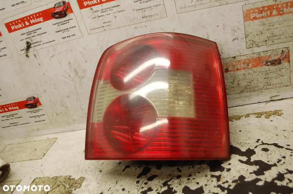 LAMPA PRAWY TYŁ TYLNA PRAWA 3B9945096AA VW PASSAT B5 KOMBI LIFT - 5