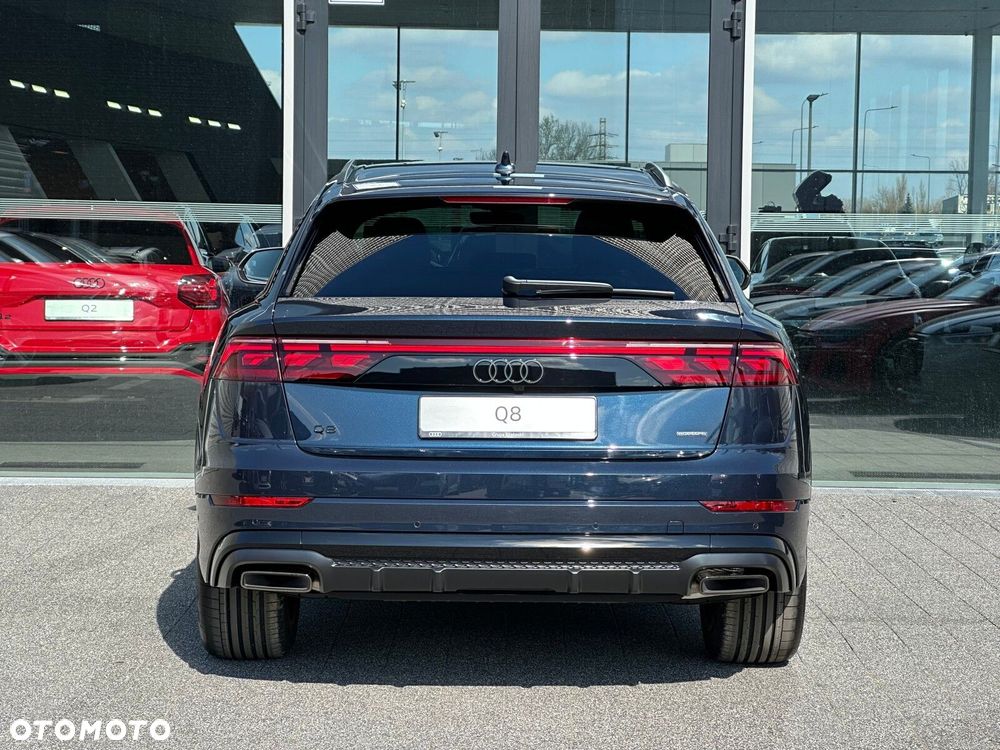 Audi Q8 - 7