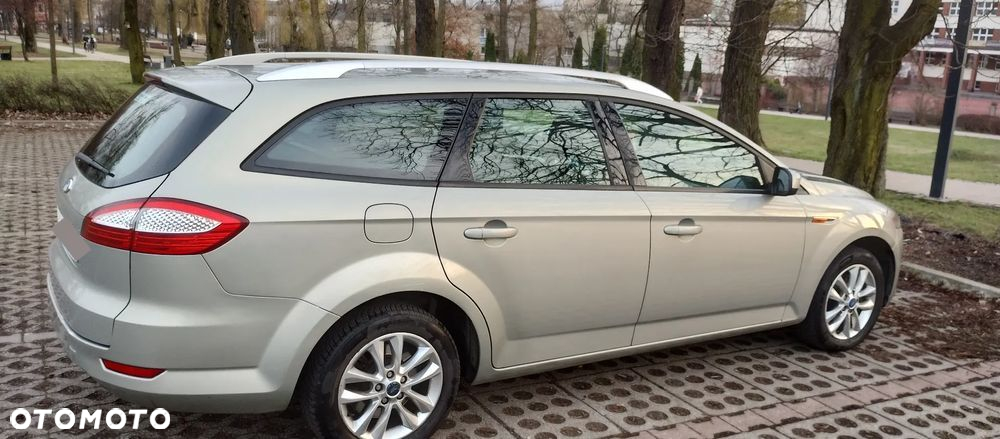 Ford Mondeo - 20