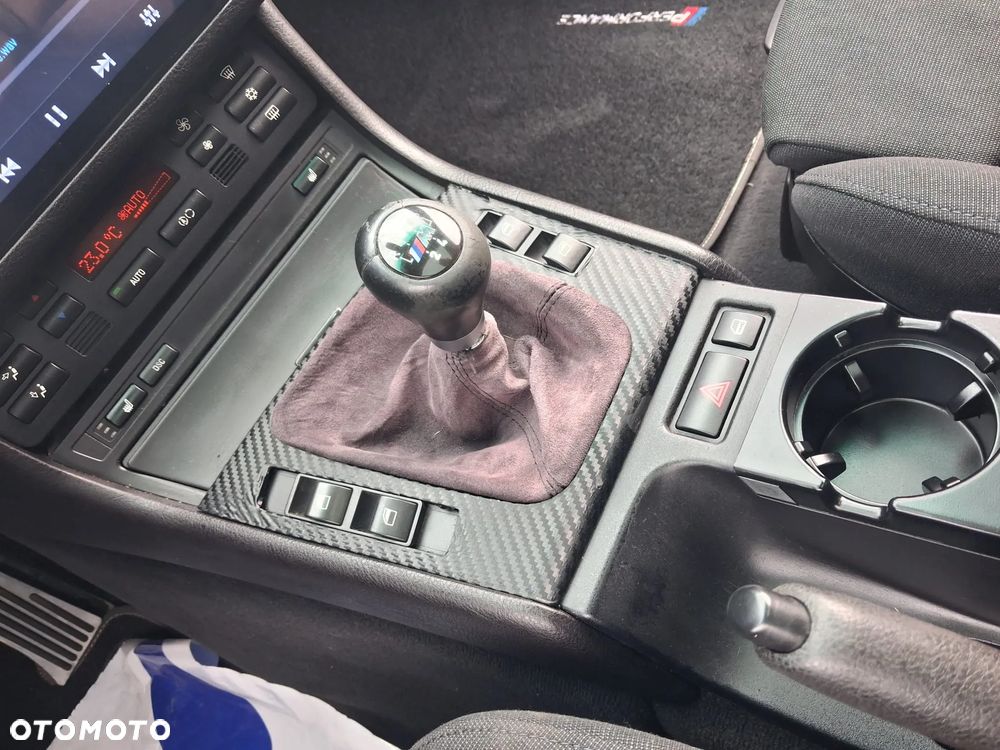 BMW Seria 3 318 Ci Edition Sport - 18