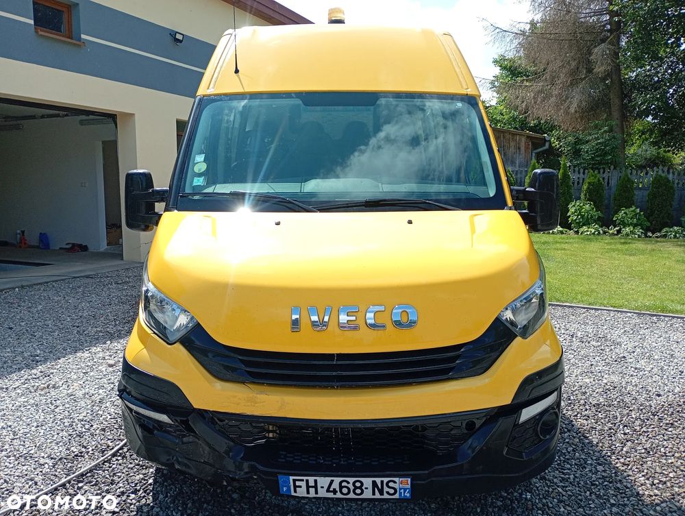 Iveco DAILY - 1