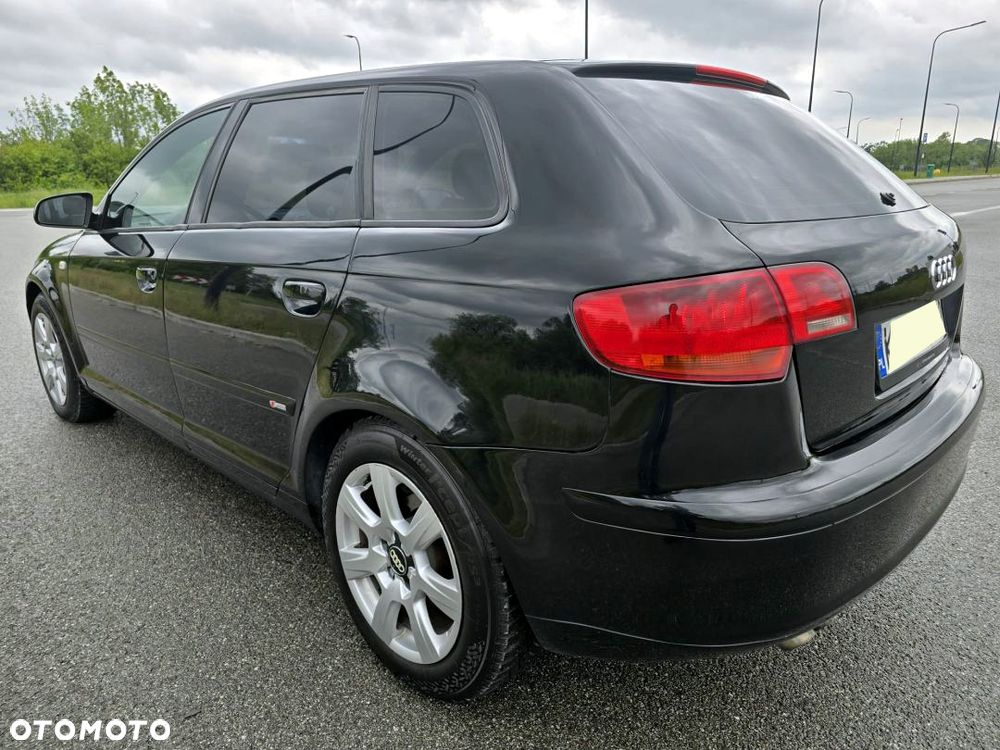 Audi A3 Sportback 2.0 TDI DPF S tronic S line Sportpaket (plus) - 33
