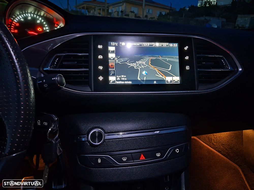 Peugeot 308 1.6 BlueHDi GT Line - 10