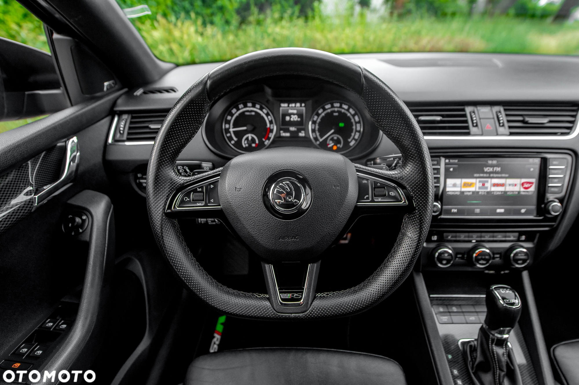 Skoda Octavia Combi 2.0 TDI 4x4 DSG RS - 30