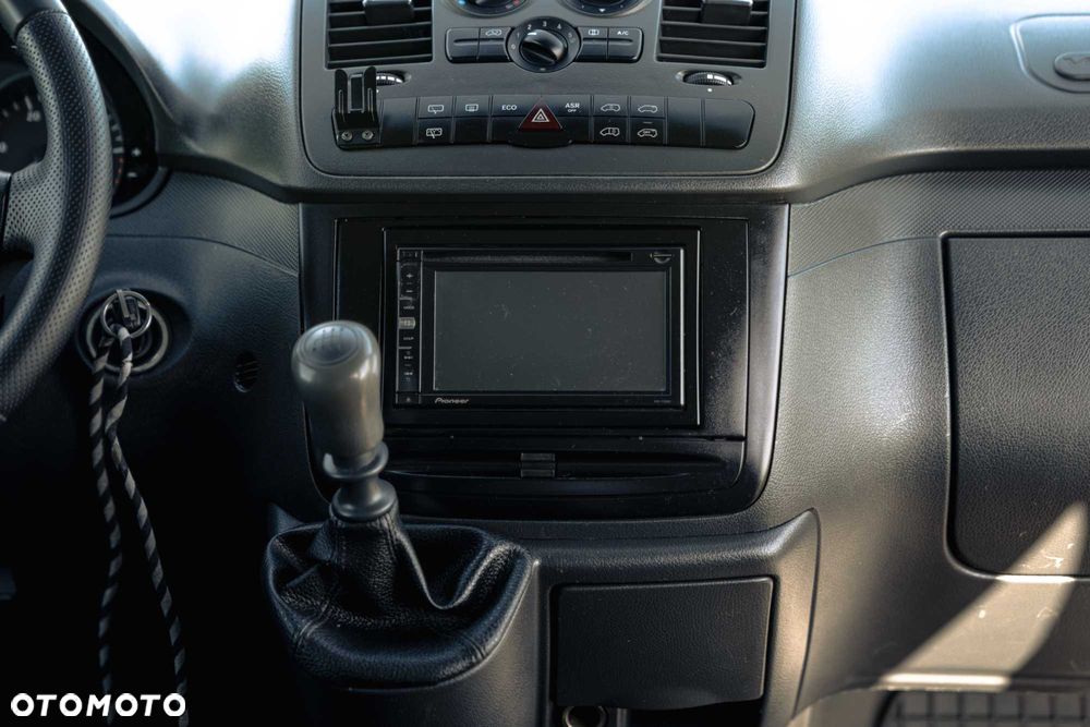 Mercedes-Benz Vito - 1