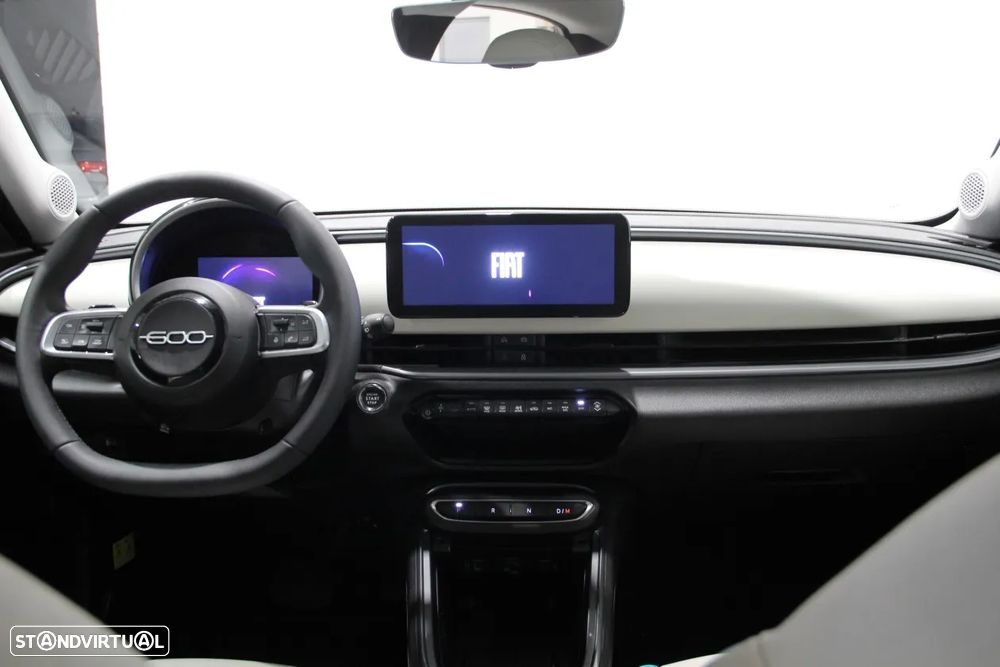 Fiat 600 1.2 Hybrid La Prima - 11