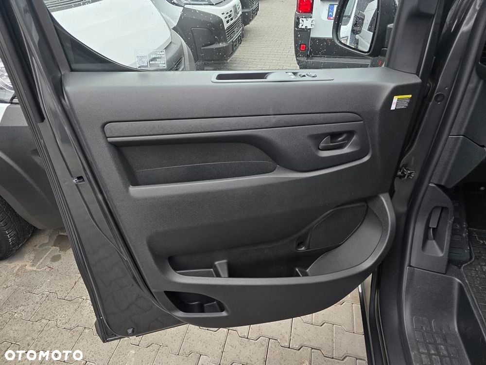 Fiat Scudo 2.2 MJ XL 3,1t (brygadówka) EAT8 - 13