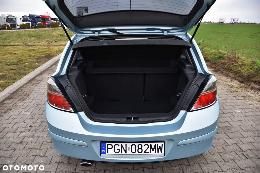 Opel Astra 1.8 Innovation - 13