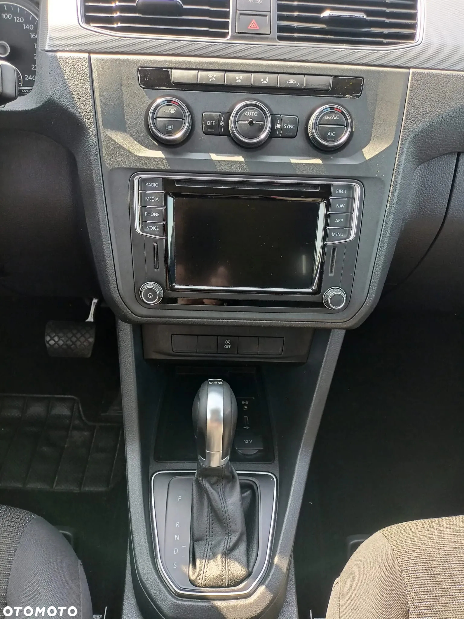 Volkswagen Caddy Maxi 2.0 TDI Highline DSG - 21
