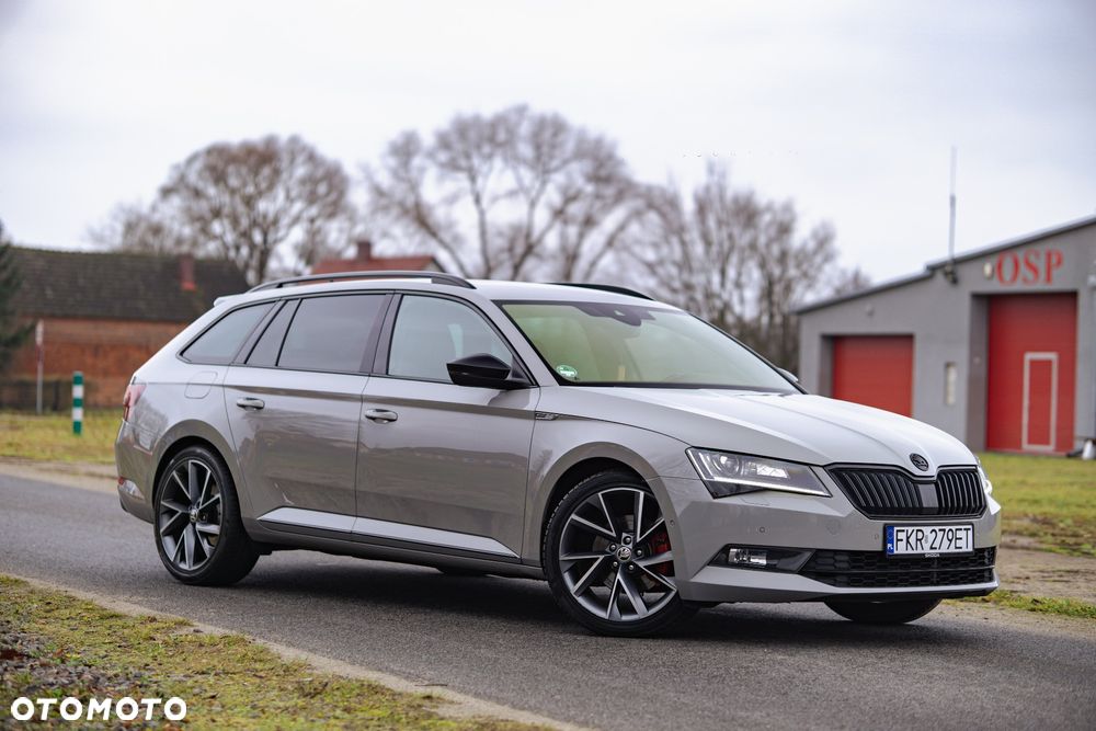 Skoda Superb 2.0 TDI 4x4 DSG SportLine - 3
