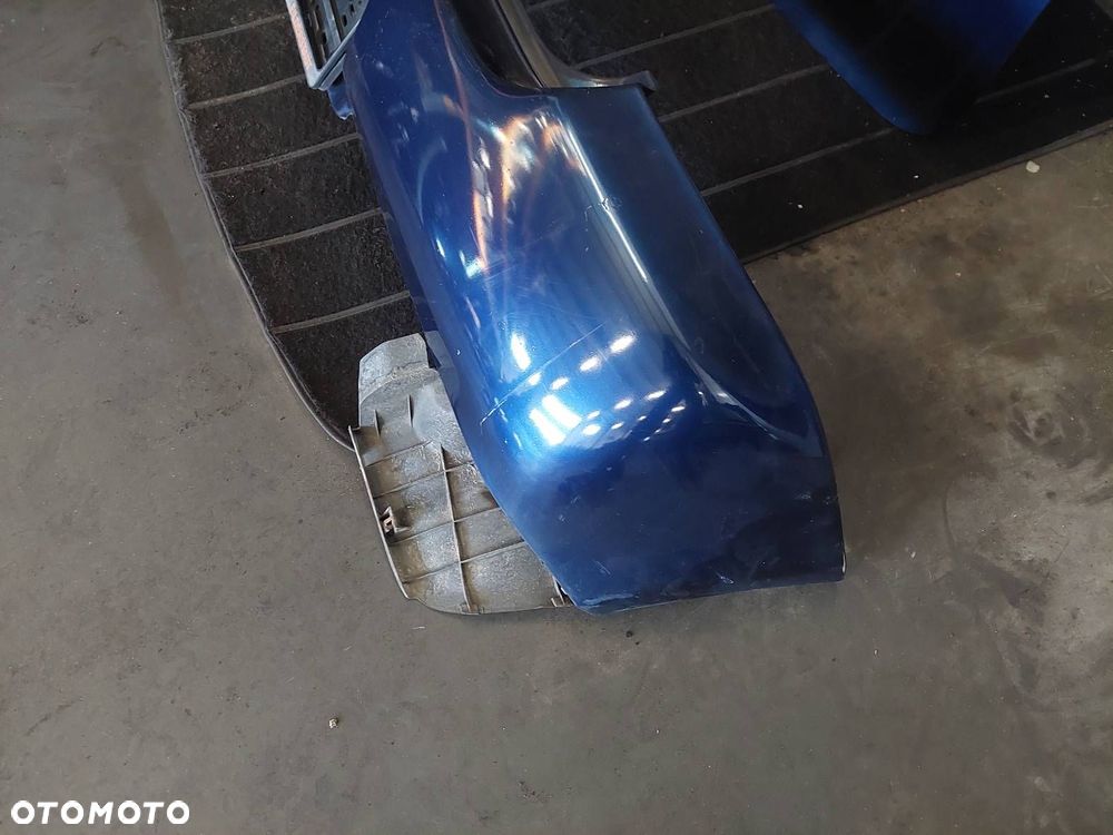 KOMPLETNY TYŁ KLAPA BAGAŻNIKA ZDERZAK TYŁ LAMPY TOYOTA YARIS I 8P4 - 7