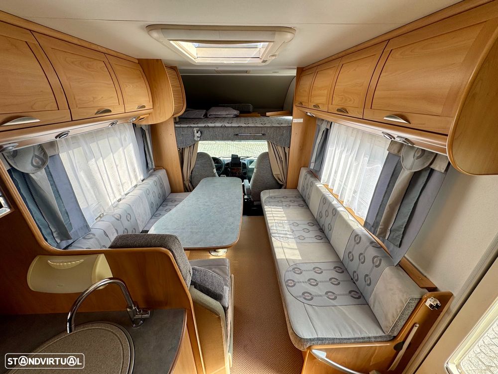 Burstner A-Modell A748-2 CAMA TRANSVERSAL - 20