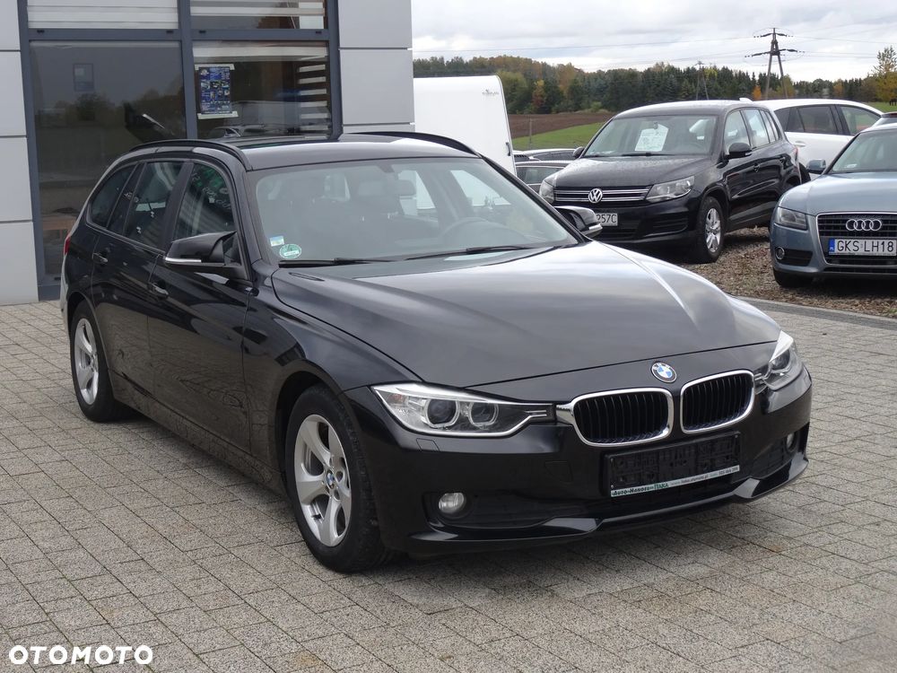 BMW Seria 3 320d DPF Touring Blue Performance Edition Fleet